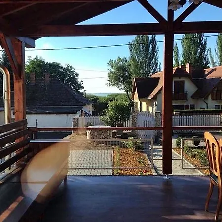 Kishableany Apartmanhaz *